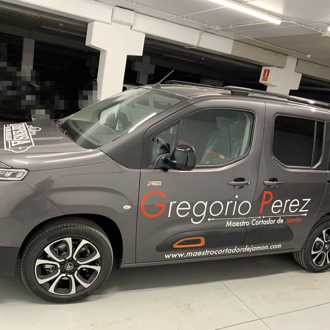 Gregorio Pérez - Diseño Gráfico - alQuimia Publicidad - Valladolid